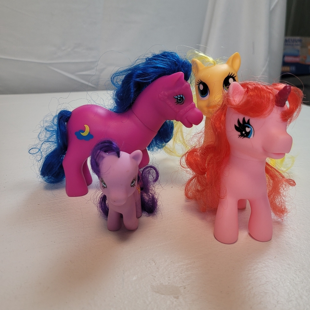 Colorful Pony Toy Set